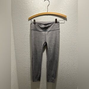 Outdoor Voices grey athletic leggings sz:s